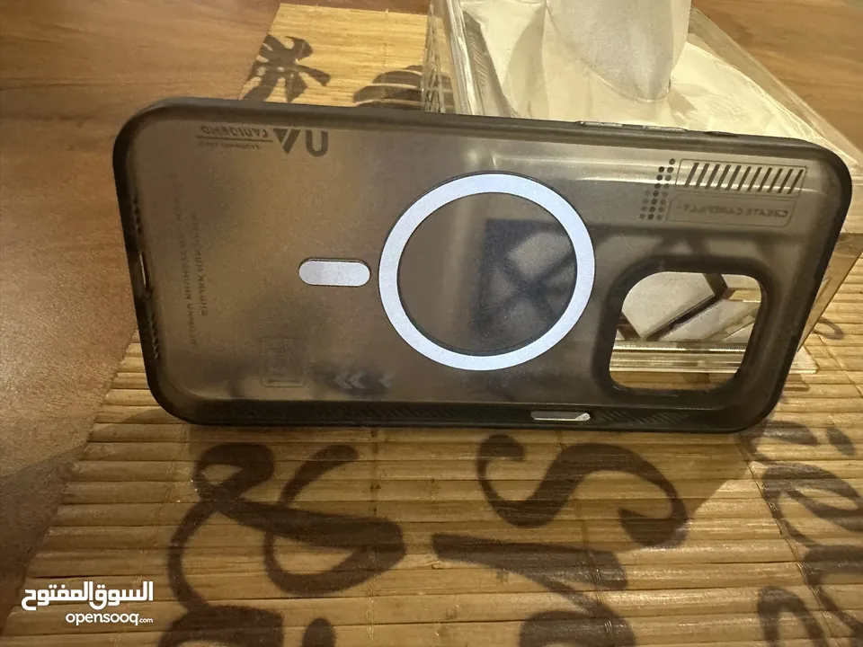 كفرات آيفون 14 بروماكس