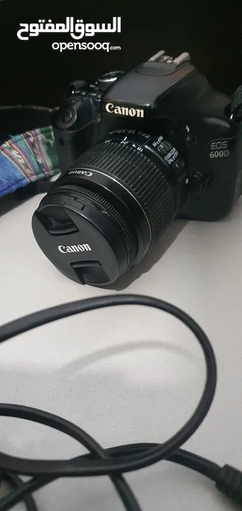 كاميرا كانون 600D