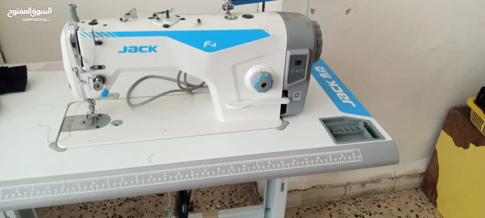 مكنات خياطة نوع jack جديدات+كواية ملابس
