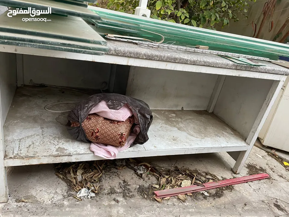 مستلزمات محل