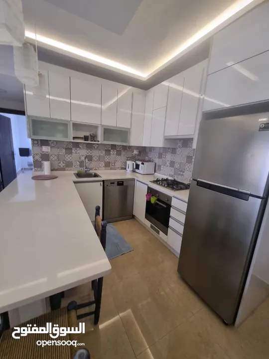 شقة مفروشة للإيجار  ( Property 42228 )-174873600