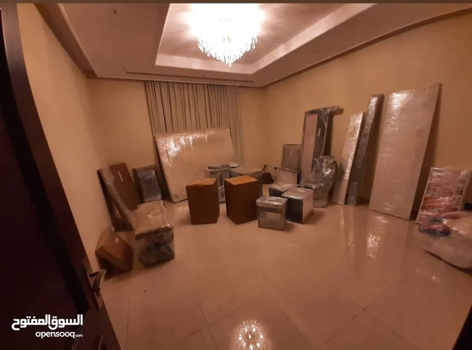 Unique Al Hoorain Packers & Movers. Local & International Moving. Complete Moving /Storage Solution