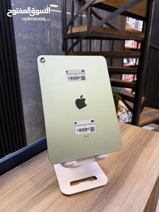 iPad Air 4 256GB الأردن، آيباد مستعمل نظيف، iPad WiFi، تقسيط آيباد، آيباد للبيع بسعر ممتاز