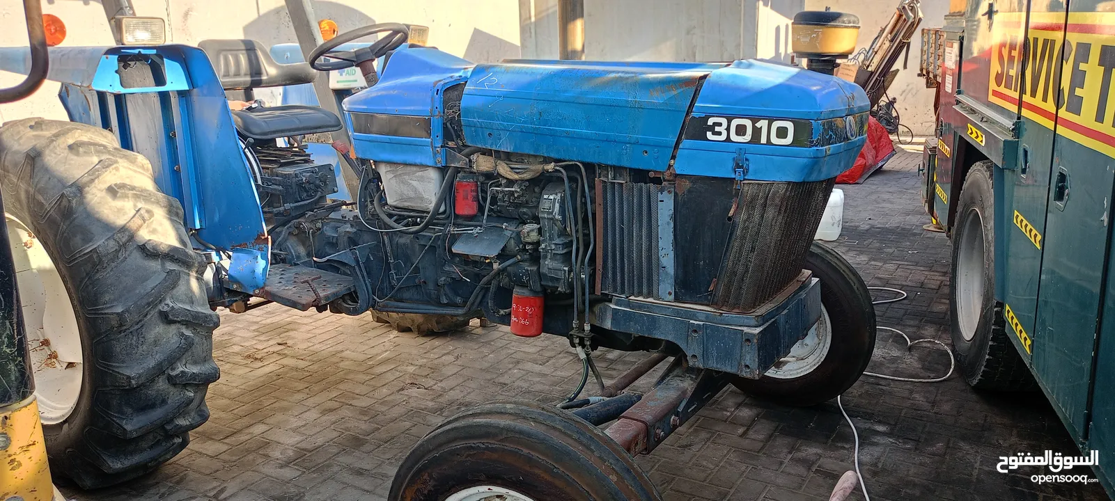 NEW Holland 3010