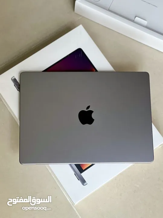 MacBook M2 Pro 2022 للبيع