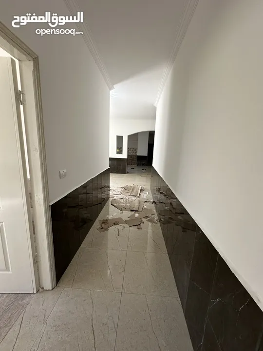 شقة مشطبة للبيع شارع السكة