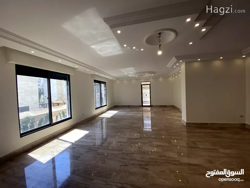 شقة غير مفروشة للإيجار 300م2 ( Property 15962 ) سنوي فقط