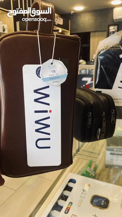 حقائب يد من شركة  WIWUجلد طبيعي مكفولة سنه من تاريخ الشراء