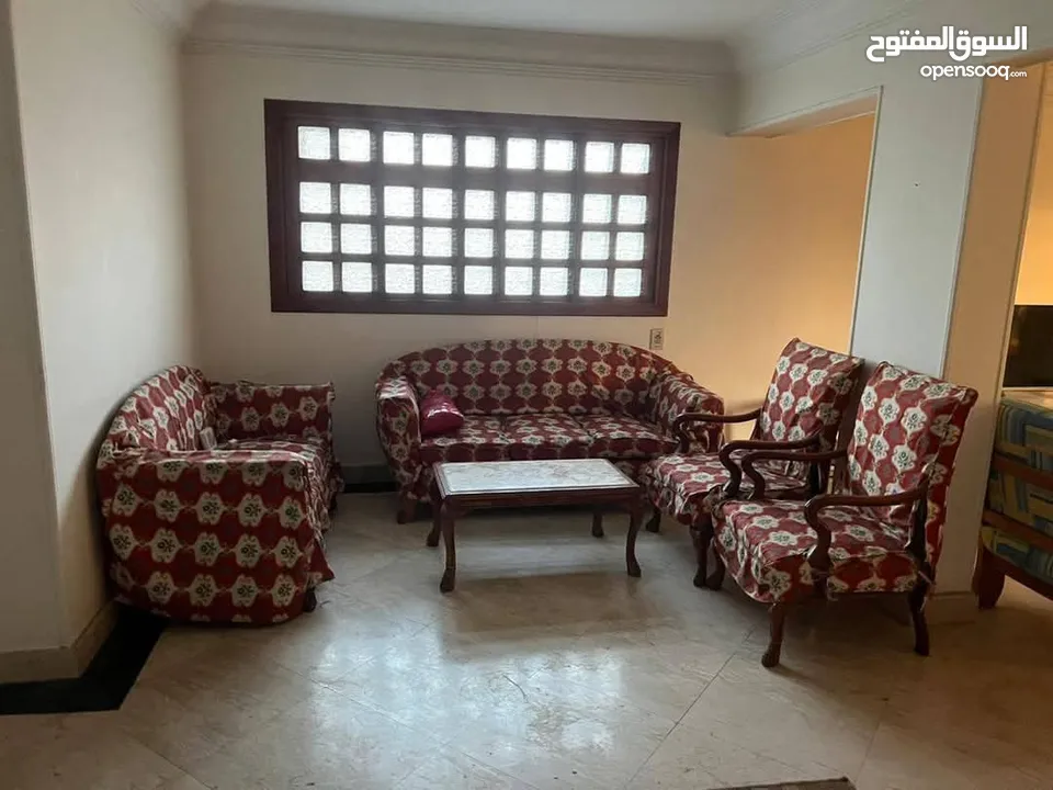 Afurnished apartment for rent ; dokki