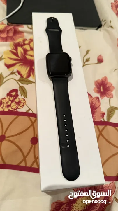 Apple watch series 5 - 45mm black