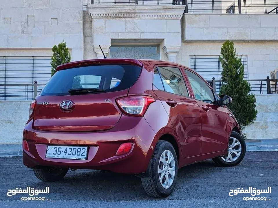 موجود جميع انواع السيارات لي الايجار.
