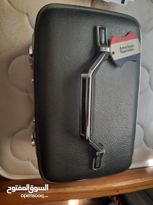 Vintage American Tourister Hard Shell Makeup Toiletries  Luggage Case w/ Mirror