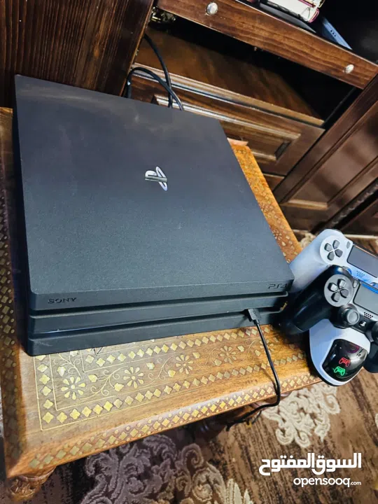 Playstation 4 Pro  بلاستيشن 4 برو
