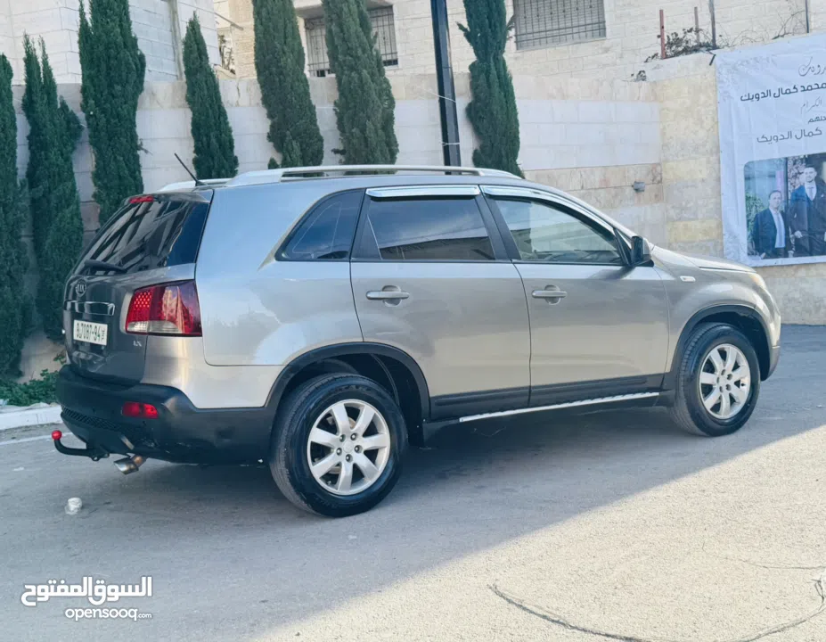 كيا سورنتو بسعر حرررررق