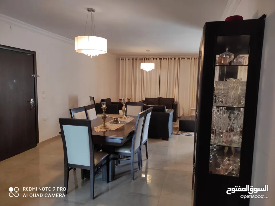 شقة مفروشة للإيجار في عين منجد