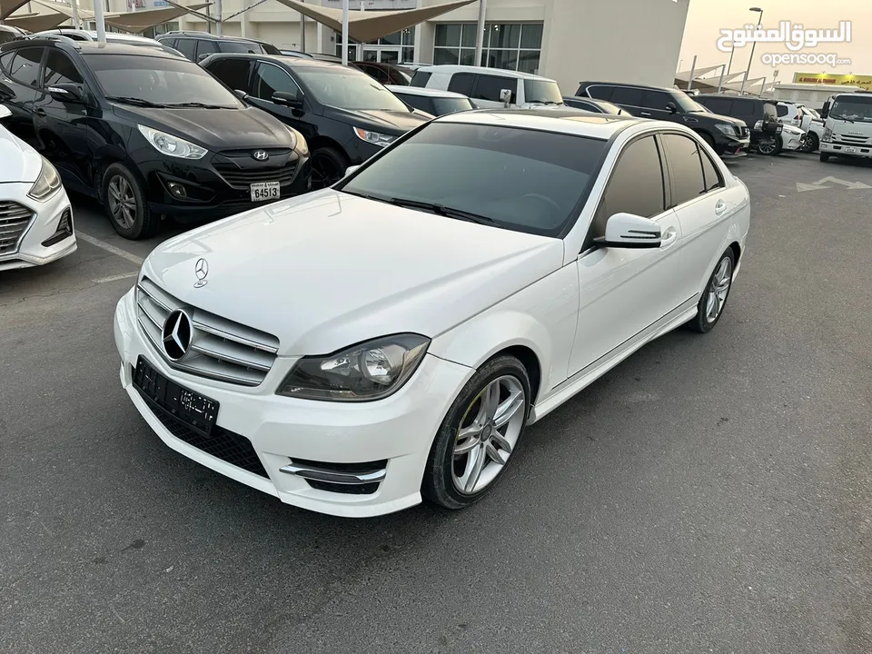 مرسيدس C250 موديل 2014 لون ابيض فل اوبشن بحالة ممتازة