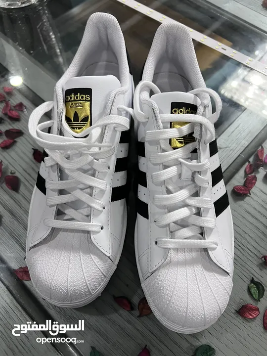 Adidas super star