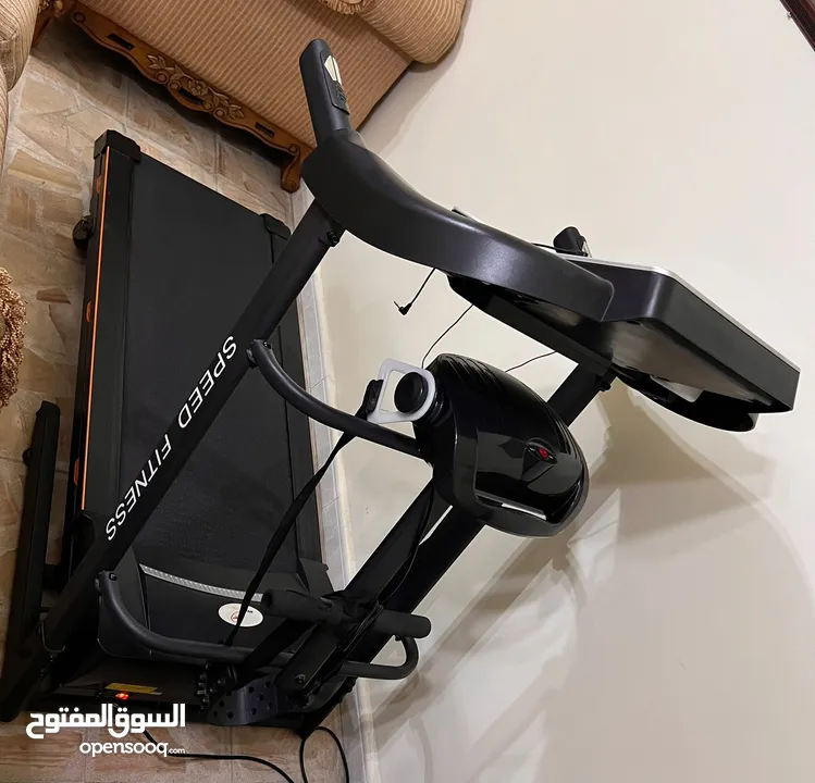 جهاز مشي كهربائي