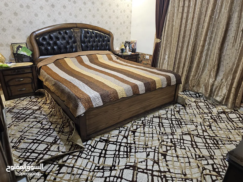 غرفة نوم البطة لقطة للبيع