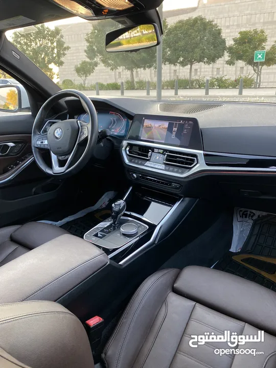 BMW 2019 330 i