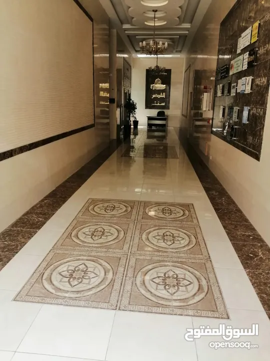 محل تجاري للإيجار أو للبيع مع سده في خلدا عمارة القدس امتداد شارع وصفي التل