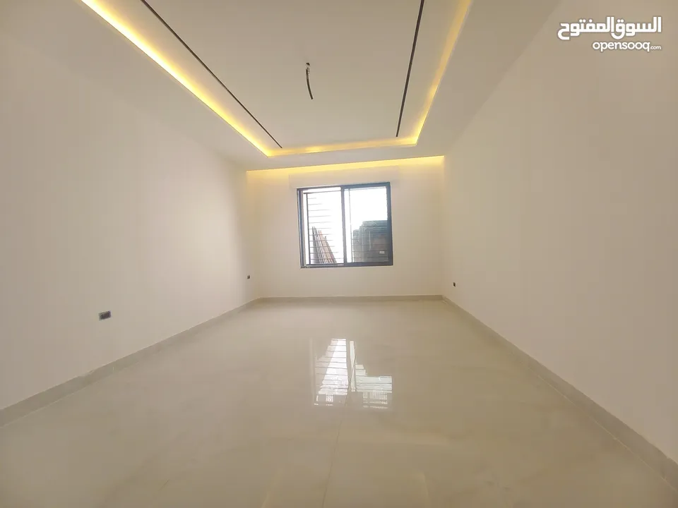 شقة غير مفروشة للايجار في الدوار الرابع  ( Property 35302 )-175072354
