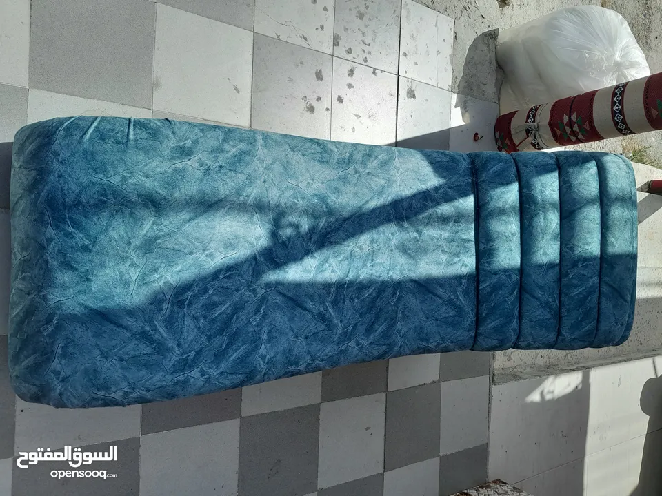 شاذلونج لون أخضر موشح