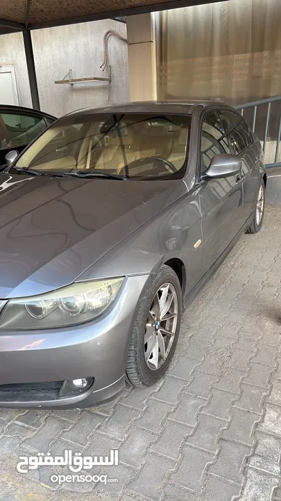 BMW  2010 Passing until: June 2025  Kilometres: 145000 4 cylinders  Two original keys