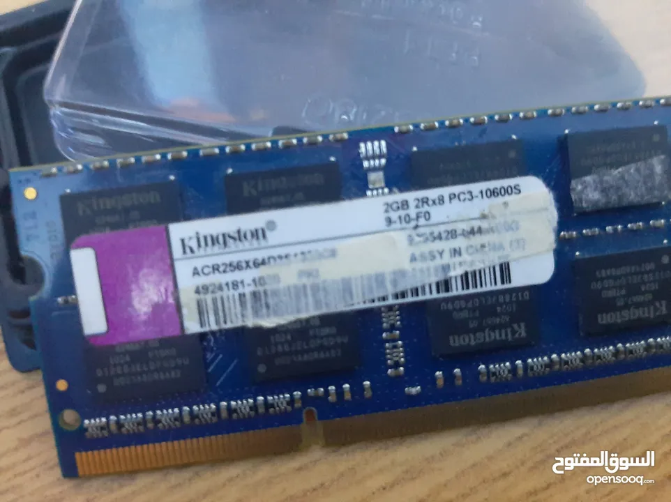 رامات لاب توب 2GB DDR3 10600S من نوع kingston