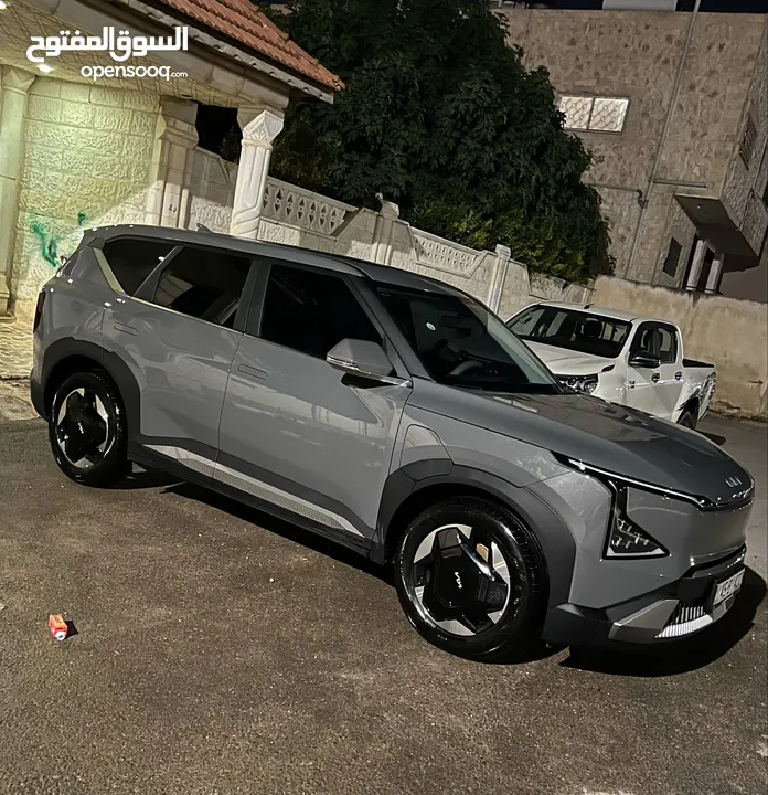 سيارة kia ev5 suv الكهربائية بالكامل موديل  2024 رقم التوصل في وصف الإعلان