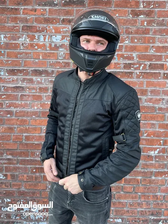 Motorcycle jacket