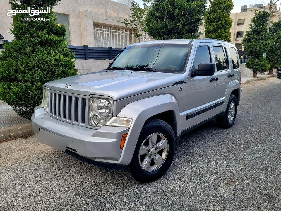 بحالة الوكاله جيب ليبرتي 2011، فحص كامل، 4X4