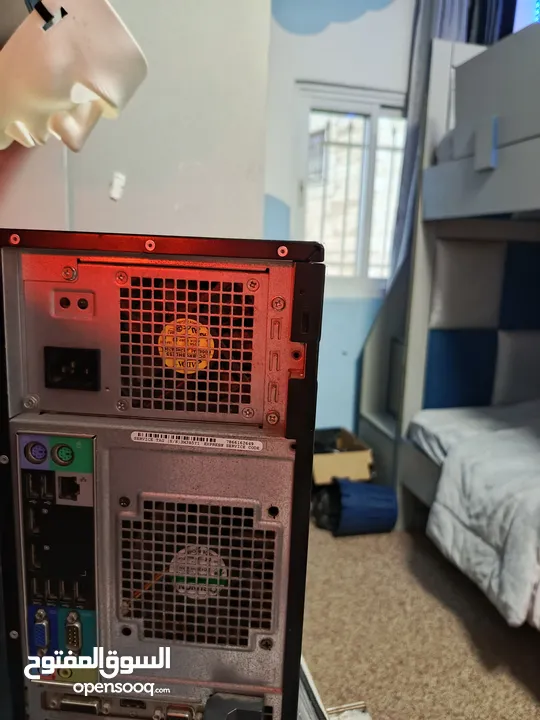 كمبيوتر وندز 11 مستعملة شهر