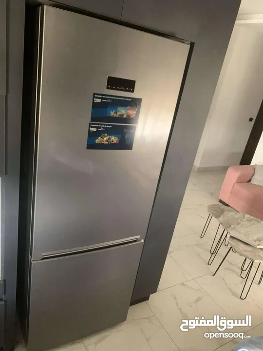 ثلاجه و غساله بيكو