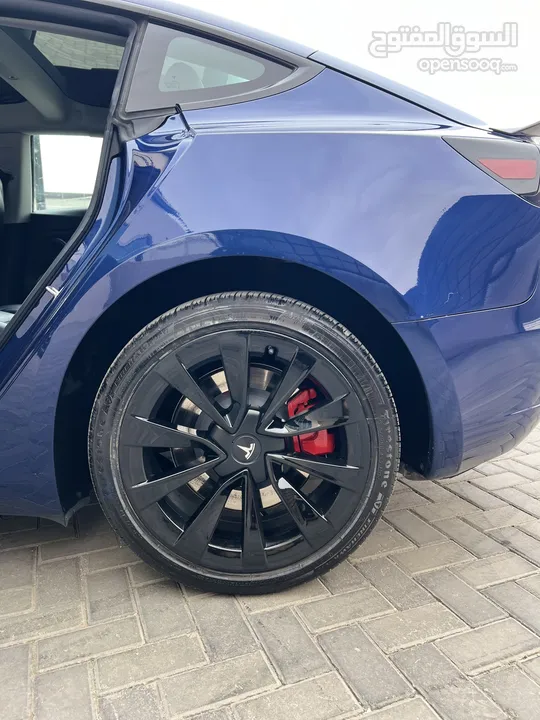 Tesla model 3 2023 فل كامل  تيسلا موديل 3 فحص كامل بسعر مغرري  لون كحلي جنط كبير اصليي  ايرباق اصلي