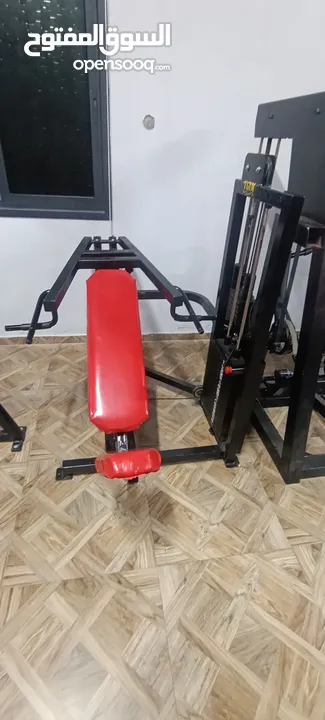 نادي كامل للبيع