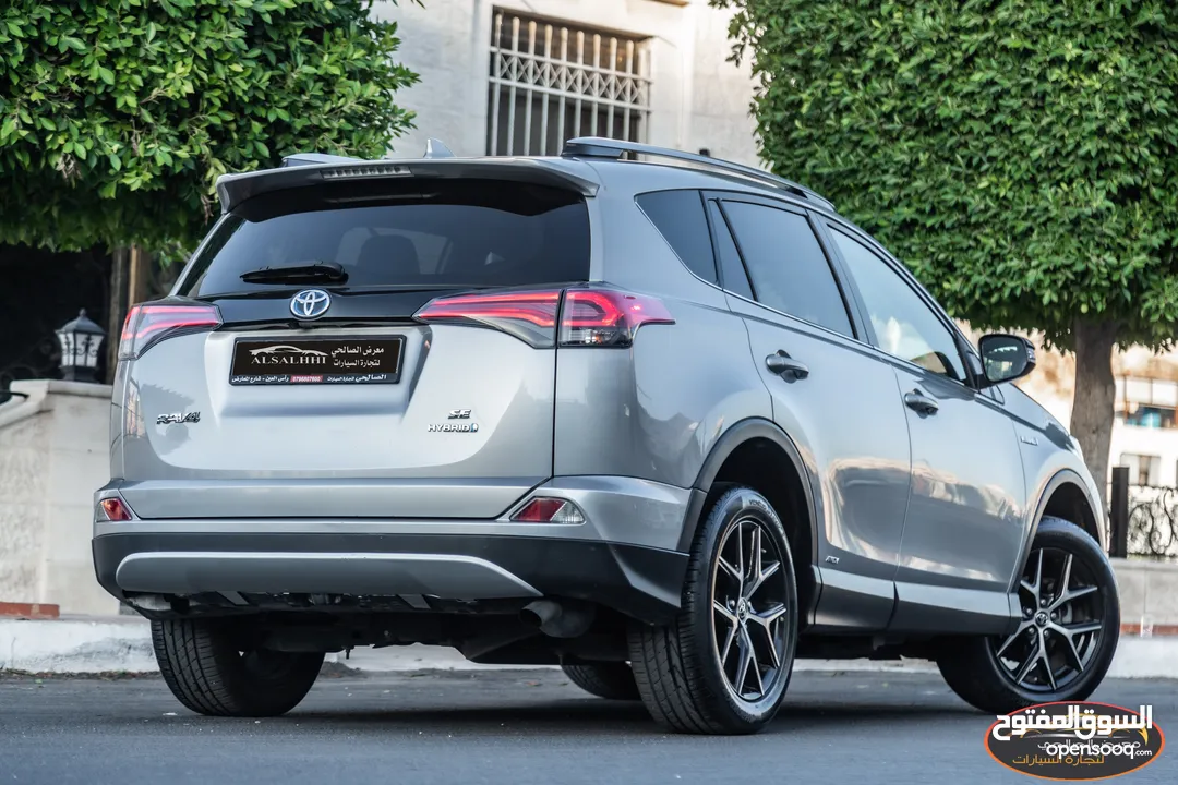 Toyota Rav4 2018 SE    يمكن التمويل بالتعاون مع المؤسسات المعتمدة لدى المعرض