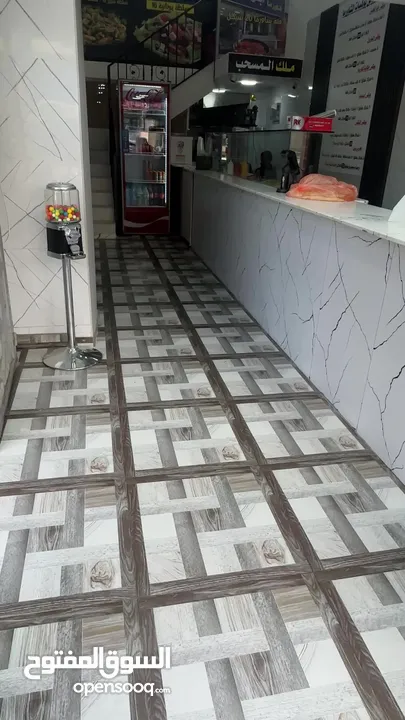 مطعم للبيع