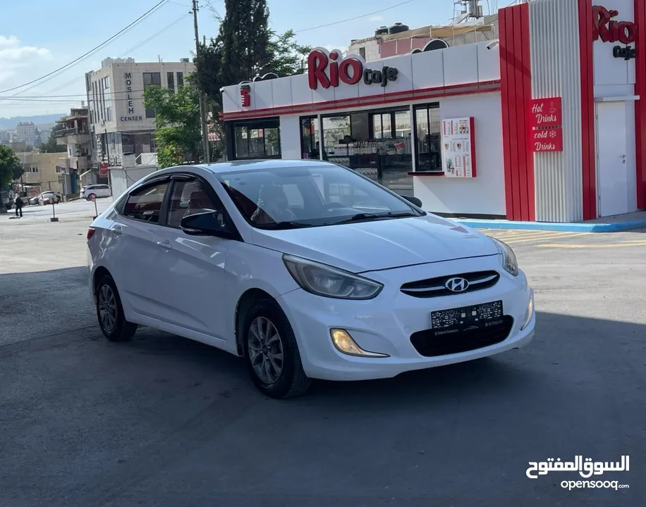 Hyundai accent 2017