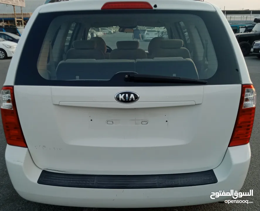 Kia Carnival V6 3.3L Model 2015