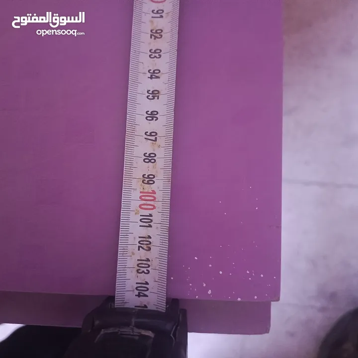 طاوله عرض بسعر مغري