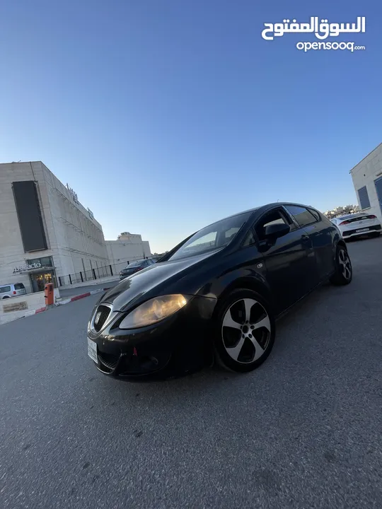 سيات ليون SEAT LAION  للبيع ع كاااش حرررق موديل 2012