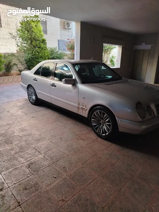مرسيدس بنز e200 للبيع