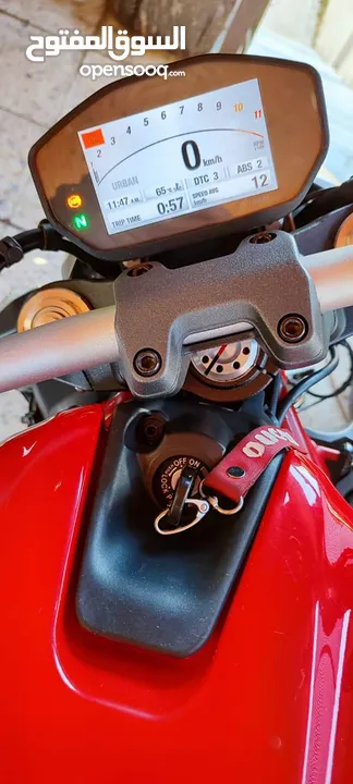 دوكاتي مونستر Ducati monster 1200