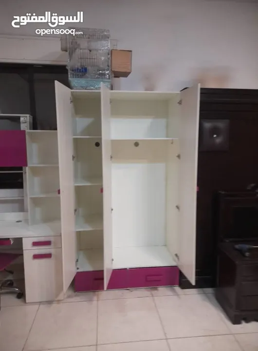 غرفة نوم شباب بحاله ممتازه