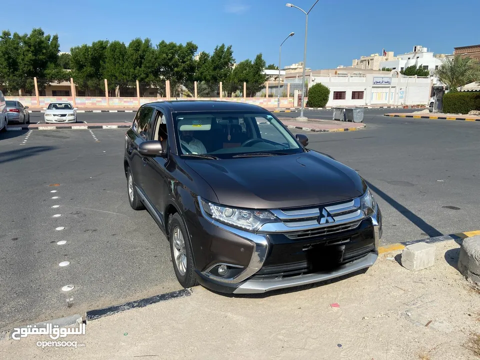 Mitsubishi Outlander 2016