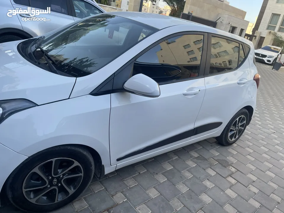 هونداي i10