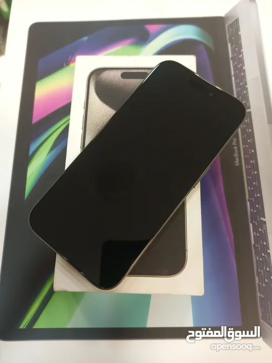 iphone 15 pro 256 GB بطاريه 99%  وارد شرق اوسط ( كفاله مطووله)