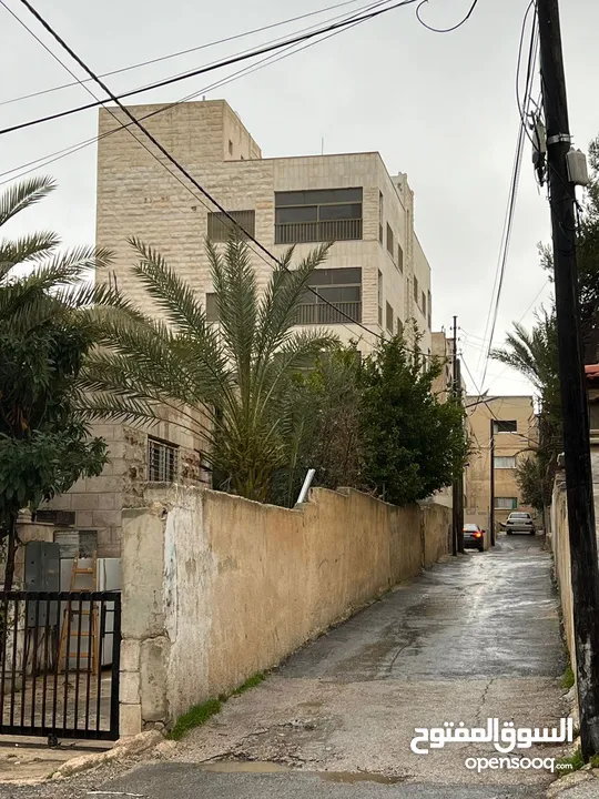 شقق سكنية او استثمارية جديدة لم تسكن للبيع في صويلح  120متر مع مطبخ امريكي راكب  من المالك مباشرة.