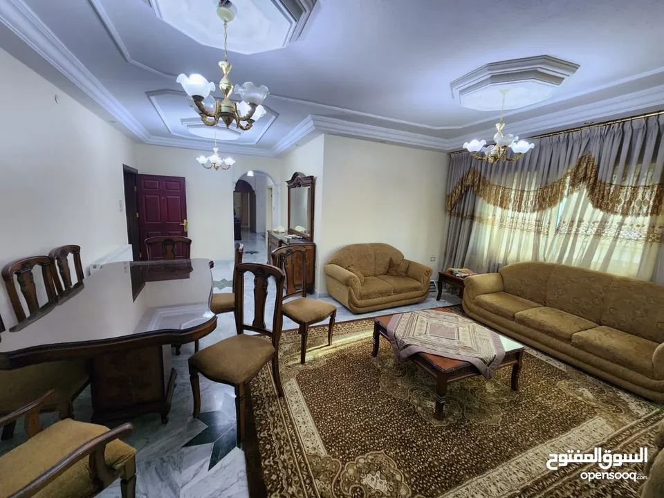 شقة فارغة للبيع في منطقة السابع - ref : 14614